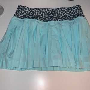 lululemon skirt size 2 NWOT
